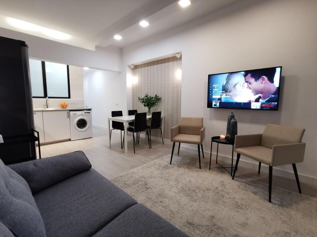 Homeforguest Apartamento Con Vistas A Las Canteras Лас-Пальмас-де-Гран-Канария Экстерьер фото