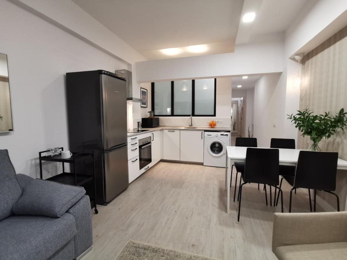 Homeforguest Apartamento Con Vistas A Las Canteras Лас-Пальмас-де-Гран-Канария Экстерьер фото